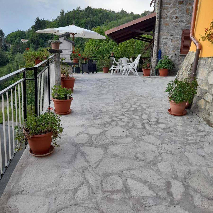 Vila Agriturismo Merlotta Varese Ligure Exteriér fotografie