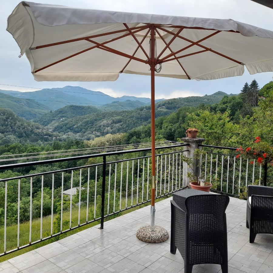 Vila Agriturismo Merlotta Varese Ligure Exteriér fotografie