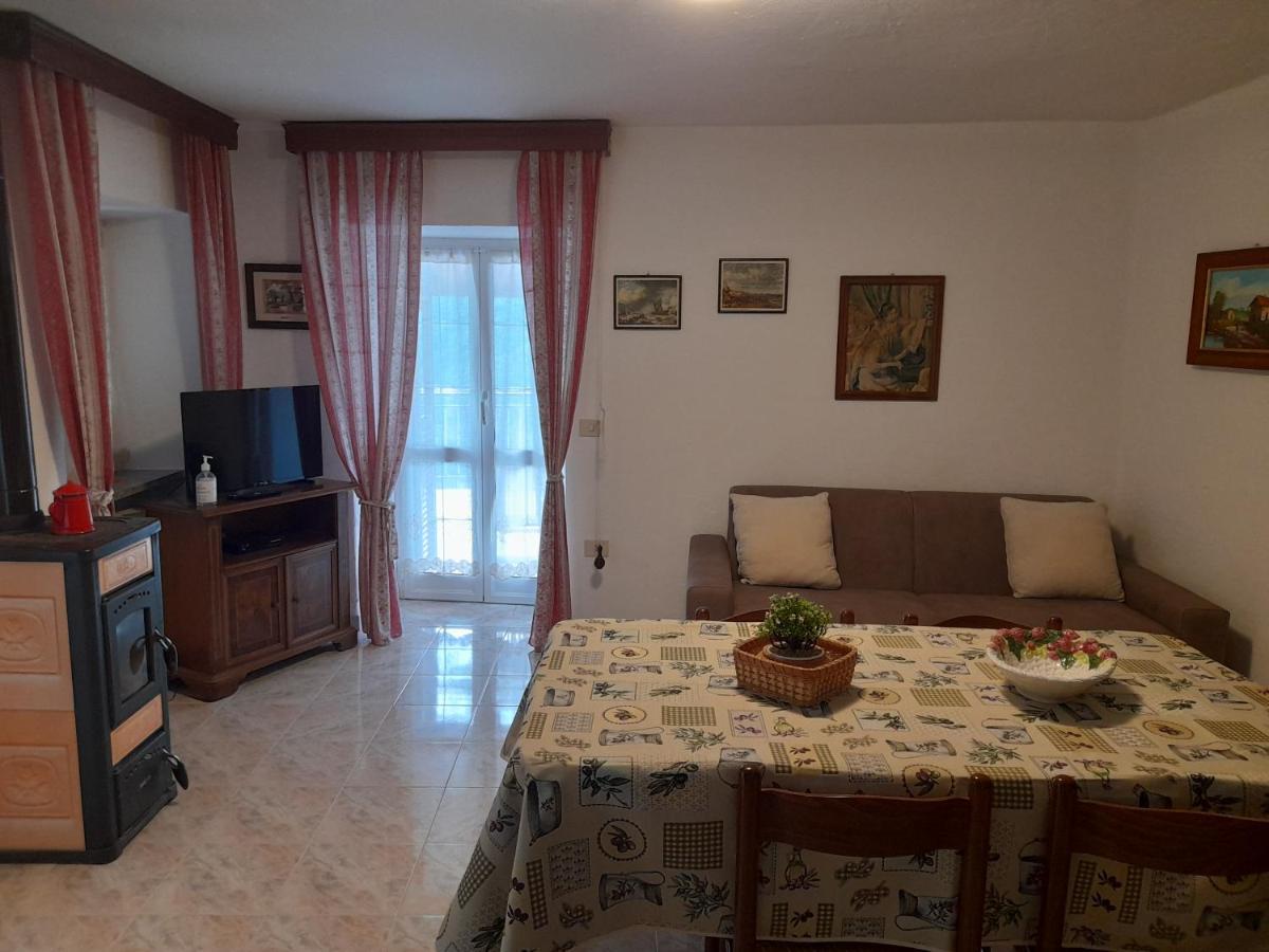 Vila Agriturismo Merlotta Varese Ligure Exteriér fotografie