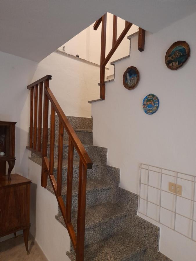 Vila Agriturismo Merlotta Varese Ligure Exteriér fotografie